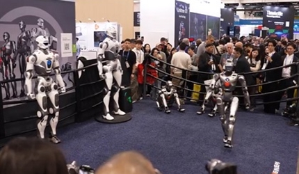 Robots luchadores - Crédito: CES